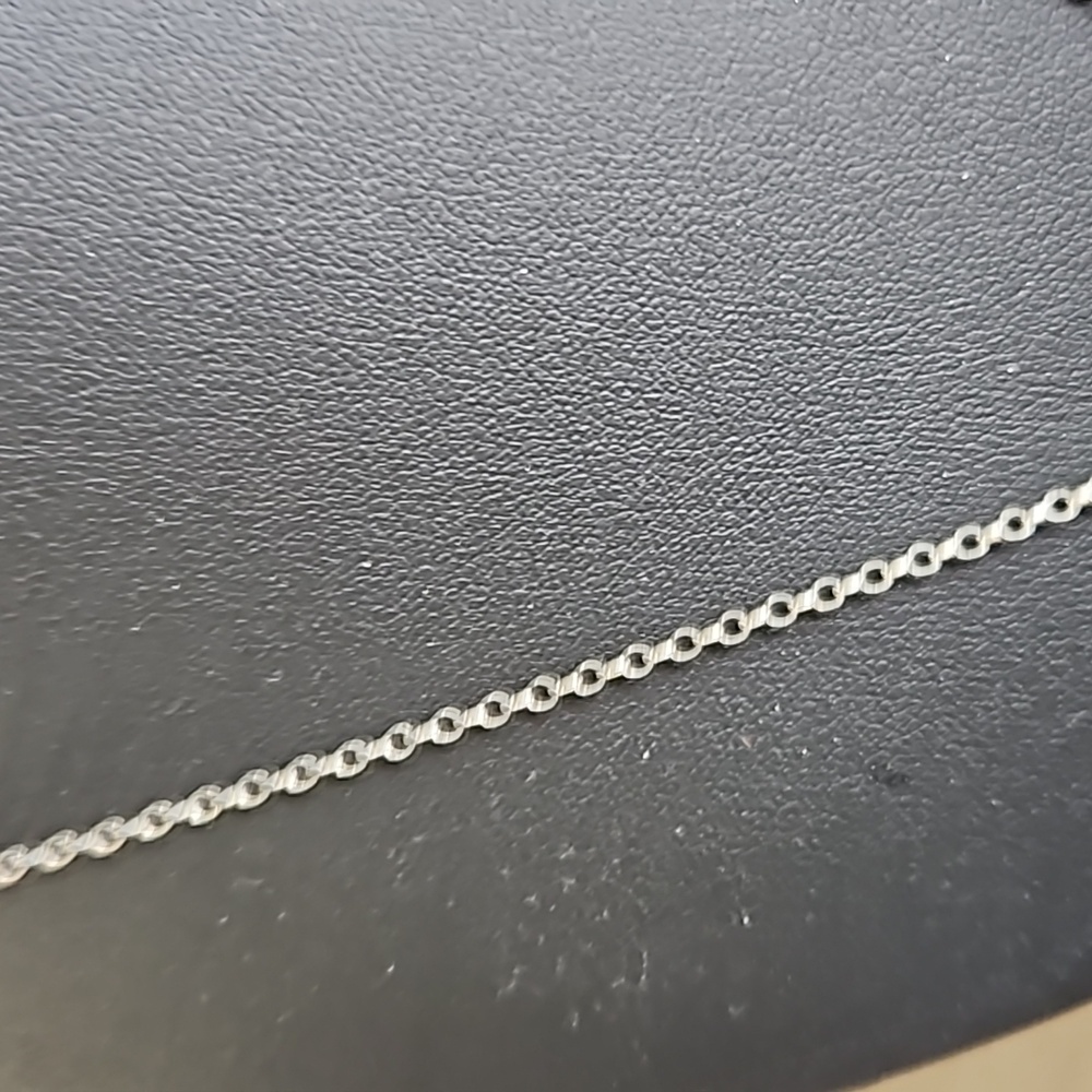 Jewelry - Picture 3 of 3